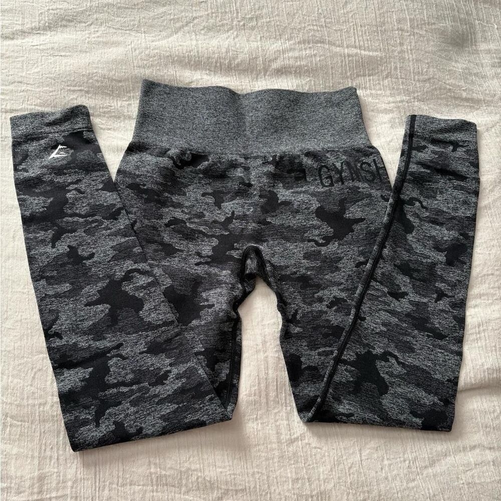 Gymshark Women's Grey and Black Leggings